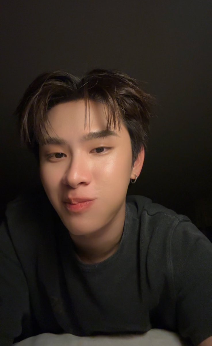 bokbakclub's tweet photo. 1.เพราะแก้มผมก็หอมเหมือนกัน
2.ลองkissดู

เดะนี้เจ้าชุ้มาก 🫵🏻🫵🏻🥹🥹 หยุดนะตี๋ ㅠㅠㅠㅠㅠㅠㅠㅠㅠㅠㅠㅠㅠㅠ https://t.co/PFYd2ErMzk