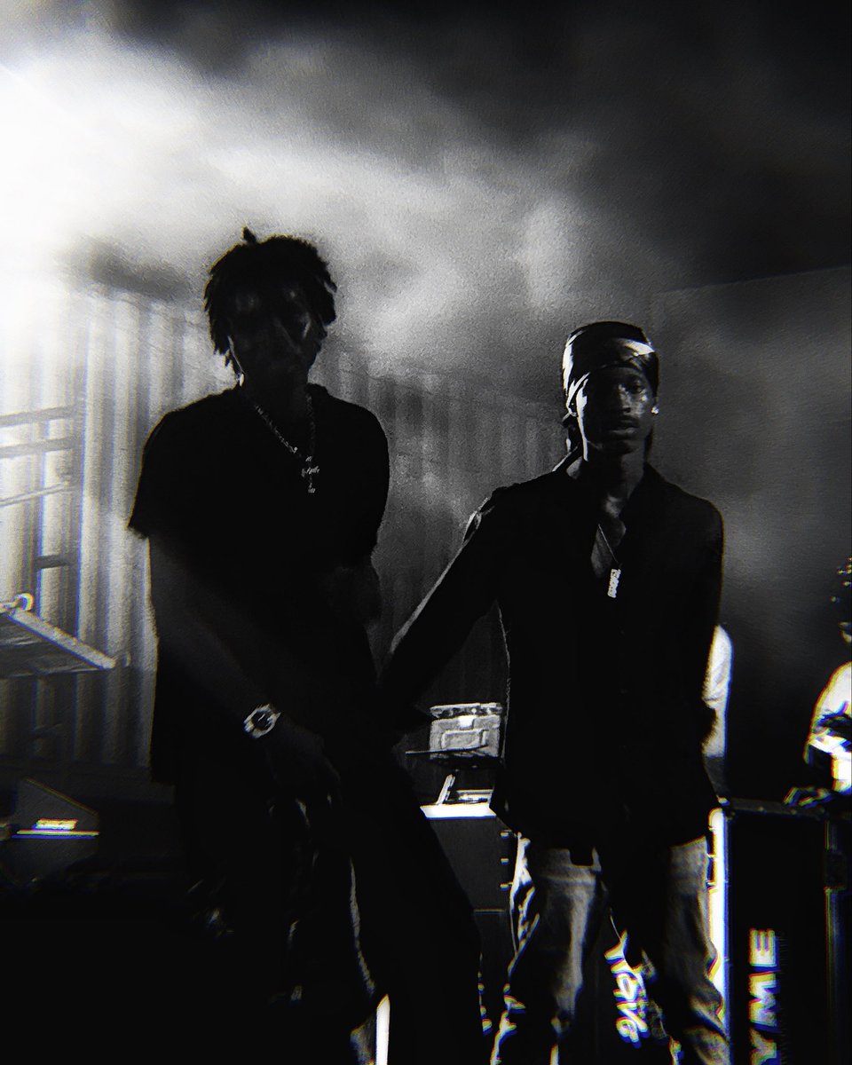 bigramz07's tweet photo. KvngCaleb x Spaceray 
@Hiphopafricaa JAM SESSION 001

Photographed by me. https://t.co/4QON9ibw8X
