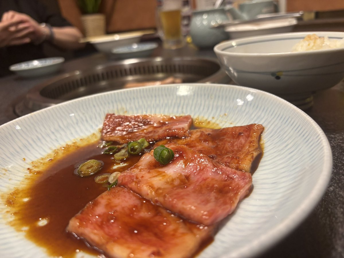 dadada01dai's tweet photo. 長年お疲れ様でした。

家族やいろいろな仲間と行った最高の店。
沢山の思い出をありがとう。
最後３日間は、友と仲間と家族と。

#oyaji_yakiniku 
#焼肉青山
#長岡京 https://t.co/RayLX4q21Y