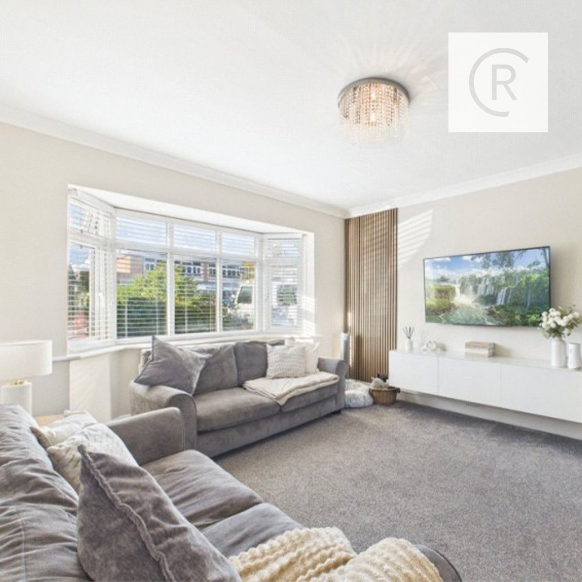 RobertCooper83's tweet photo. π‘Lettings Property of the Weekπ‘
East Mead, HA4
Β£2,350 PCM
π 3 Bedrooms
π 1 Bathroom
π€ 1 Reception Room
π³ Private Rear Garden
π Garage & Off Street Parking
π https://t.co/qOrDlU0oS5
π 020 8845 5060
#PropertyOfTheWeek #FamilyRunBusiness #Lettings #SouthRuislip #Ruislip https://t.co/NDo2dlFvvb