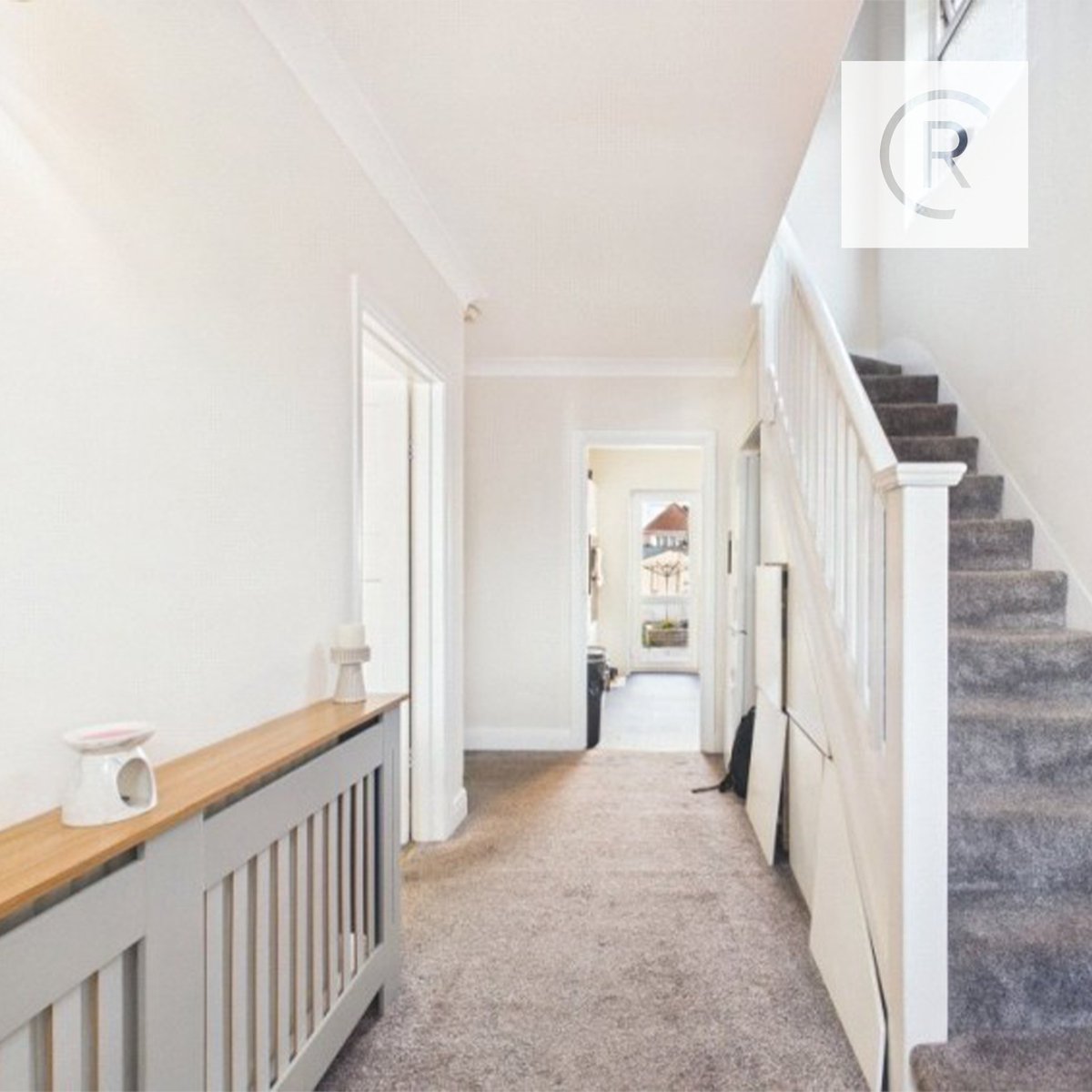 RobertCooper83's tweet photo. π‘Lettings Property of the Weekπ‘
East Mead, HA4
Β£2,350 PCM
π 3 Bedrooms
π 1 Bathroom
π€ 1 Reception Room
π³ Private Rear Garden
π Garage & Off Street Parking
π https://t.co/qOrDlU0oS5
π 020 8845 5060
#PropertyOfTheWeek #FamilyRunBusiness #Lettings #SouthRuislip #Ruislip https://t.co/NDo2dlFvvb