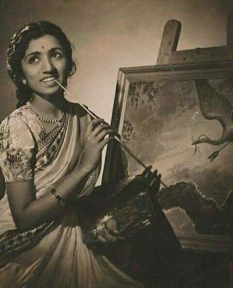 Raniisaaaa_'s tweet photo. Happy birthday lataji🥀 https://t.co/sRGp1PmpP1