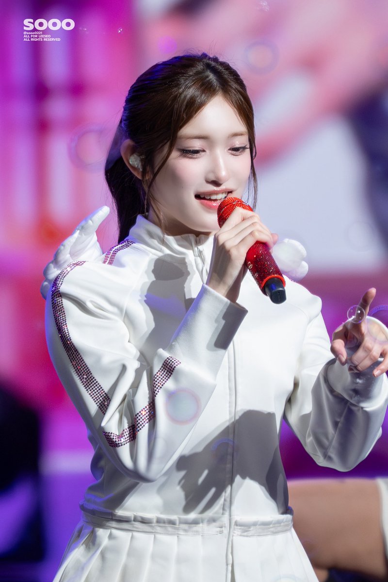 sooo0221's tweet photo. 260906
SWIA HK
🫧
#LEESEO #이서 #IVE #아이브 https://t.co/ECekEML1uw
