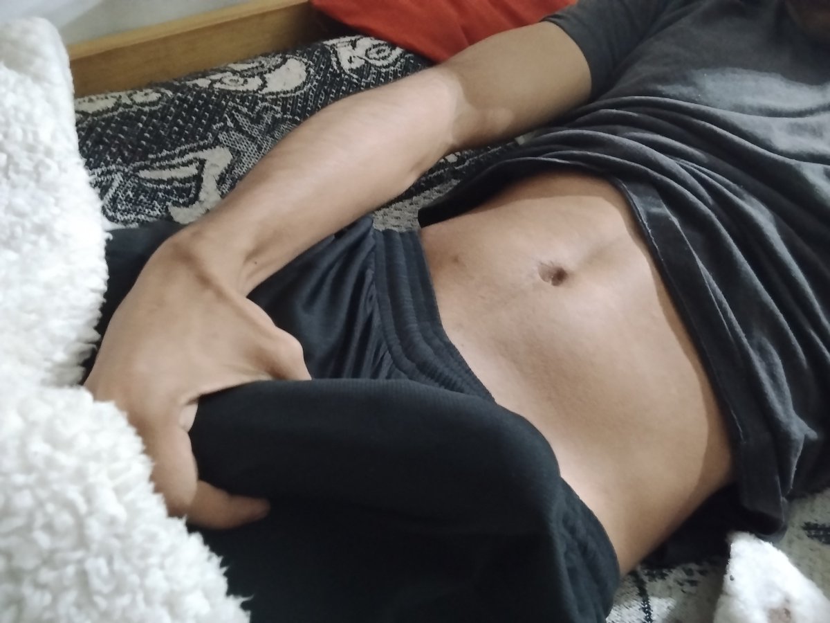 YAHIRVF706's tweet photo. Alguna para chat hot? Dm 🔥🔥🥵🥵 
#chathot #hot https://t.co/Yp2osiZYAG
