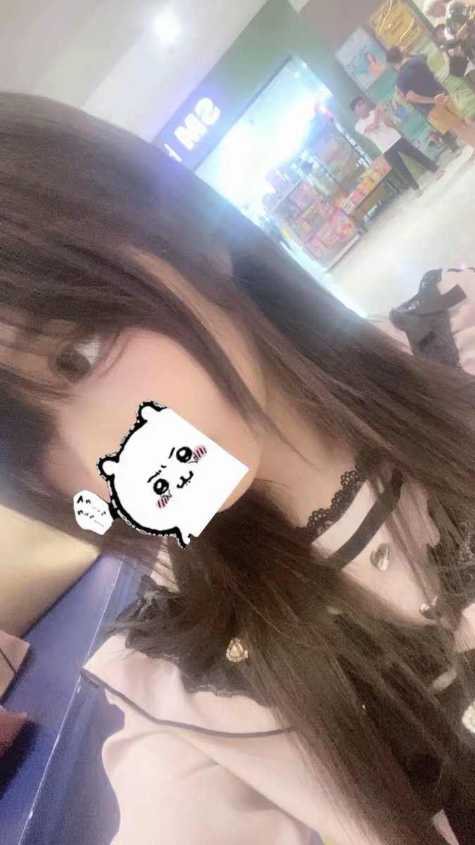 mem1san's tweet photo. irl vs Yumesona

UOOOOHHH UOOOH u want me sb!!!!!! https://t.co/9IJxNzHoSB