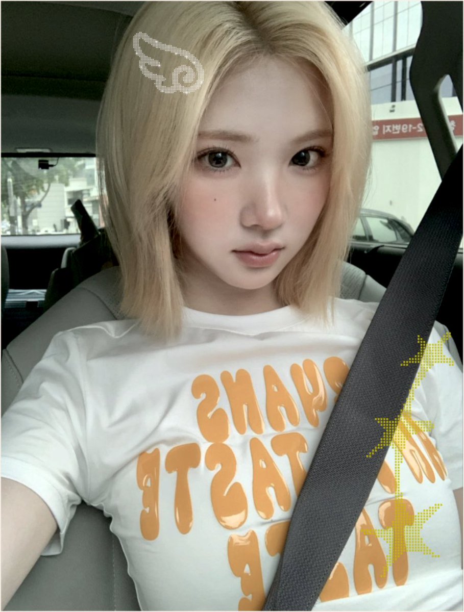 Jxwioo's tweet photo. ….&amp; code: a tiny summer bunny with a lemony heart, hopping around and stealing ür attention ✷ https://t.co/YocCS4wUlt