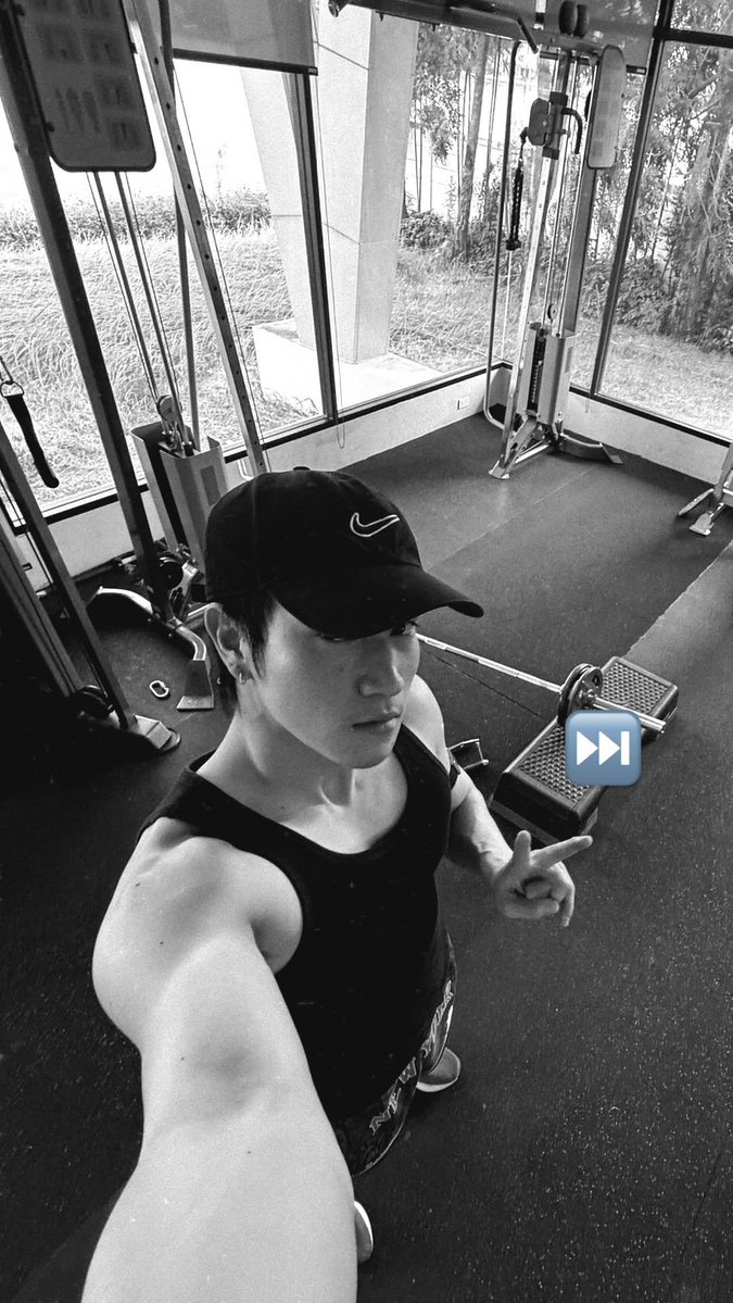 stotheomsknn's tweet photo. # หมดใจให้ตี๋อินเตอร์ # นิยมตี๋อินเตอร์ # ตี๋อินเตอร์อย่าทิ้งเค้า https://t.co/iH7Lcac6YF