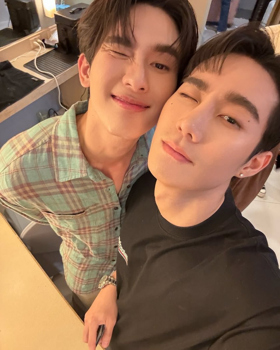 je_minnie7's tweet photo. @SwisseThailand ใครน้าาาาาา ฟอสบุ๊ครึเปล่าน้าาาาาาา
#SWISSE #SWISSECALCIUMD3K2
#ACTIVEMOMENT https://t.co/vCdFTUgrw6