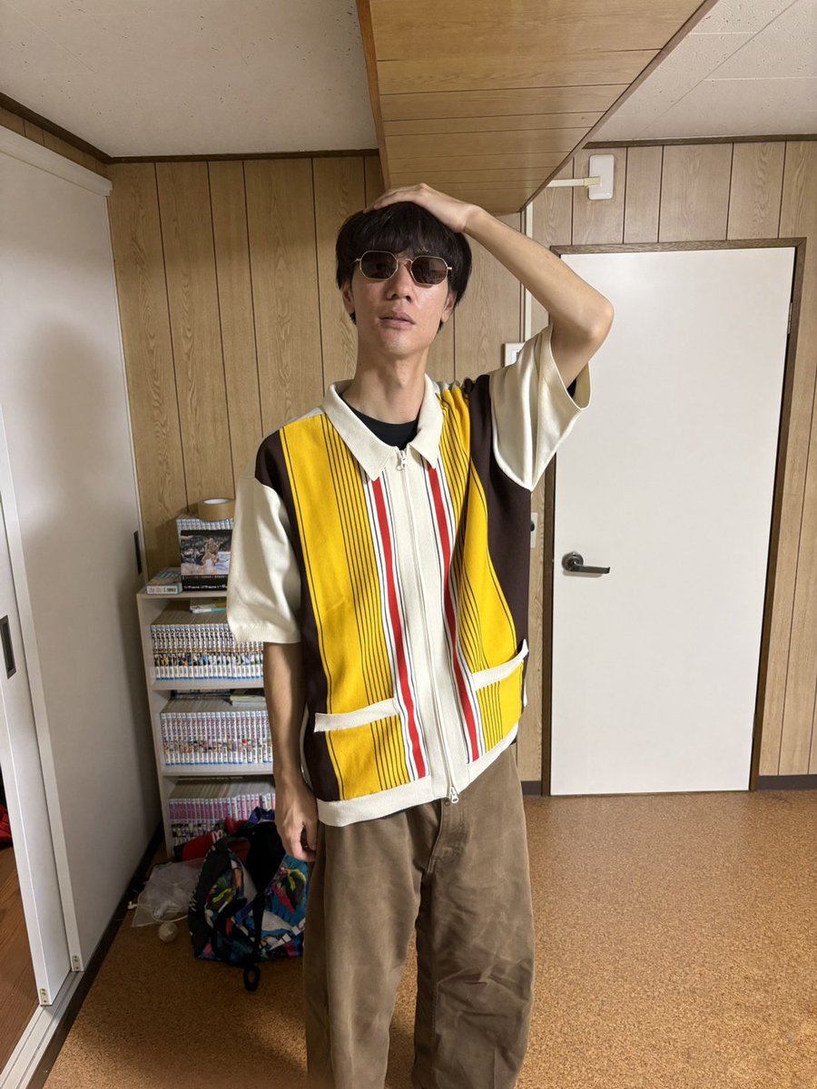 bay_Qten's tweet photo. 買ったあと気づいた既視感の正体。 https://t.co/tw6WbmKvHx