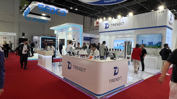 arabfde's tweet photo. A defining trend at #SeamlessMiddleEast 2026 was the convergence of previously separate sectors — payments with commerce, identity with financial services, and data with #AI

📎Details: https://t.co/oEFEjzWg93
#LeagueofArabStates
#ArabDigitalEconomyVision
#ArabFederationforDigitalEconomy
#ArabDigitalEconomyIndex
#DigitalEconomy
#FinTech
#DigitalCommerce
#DigitalTransformation
#DigitalPayments
#Innovation
#Dubai
#UAE
#ArabCountries
#ArabEconomy
#GlobalEconomy