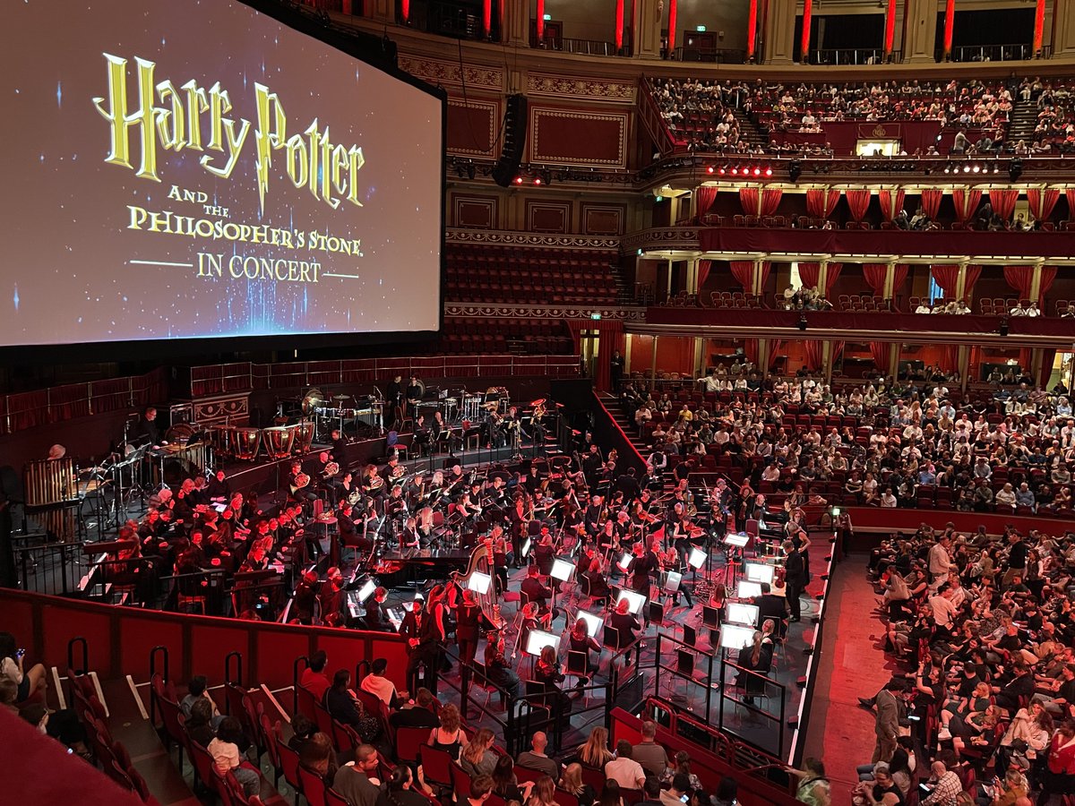 huntkevinont's tweet photo. Excited to see Harry Potter and the Philosopher’s Stone with a live orchestra at the Royal Albert Hall with over 5000 Londoners https://t.co/buVc4LjaHy