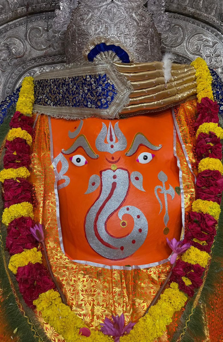 AshokMukhya's tweet photo. 🌺 जय श्रीगणेश 
✨नित्य श्रृंगार दर्शन 💫 
📍 खजराना श्री गणेश मंदिर, इन्दौर
🗓️ 28 सितम्बर 2026
🌺विफलता एक चरण है, नाकामी नहीं।🌺 
👤मुख्य पुजारी अशोक भट्ट-मो. 9302105856 https://t.co/lm1mY2jcUC