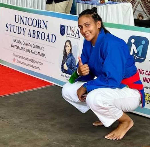NARESH00004's tweet photo. KURASH: BRONZE MEDAL FOR PINCKY BALHARA🥉 

#asiangames https://t.co/hBJNfF6jup