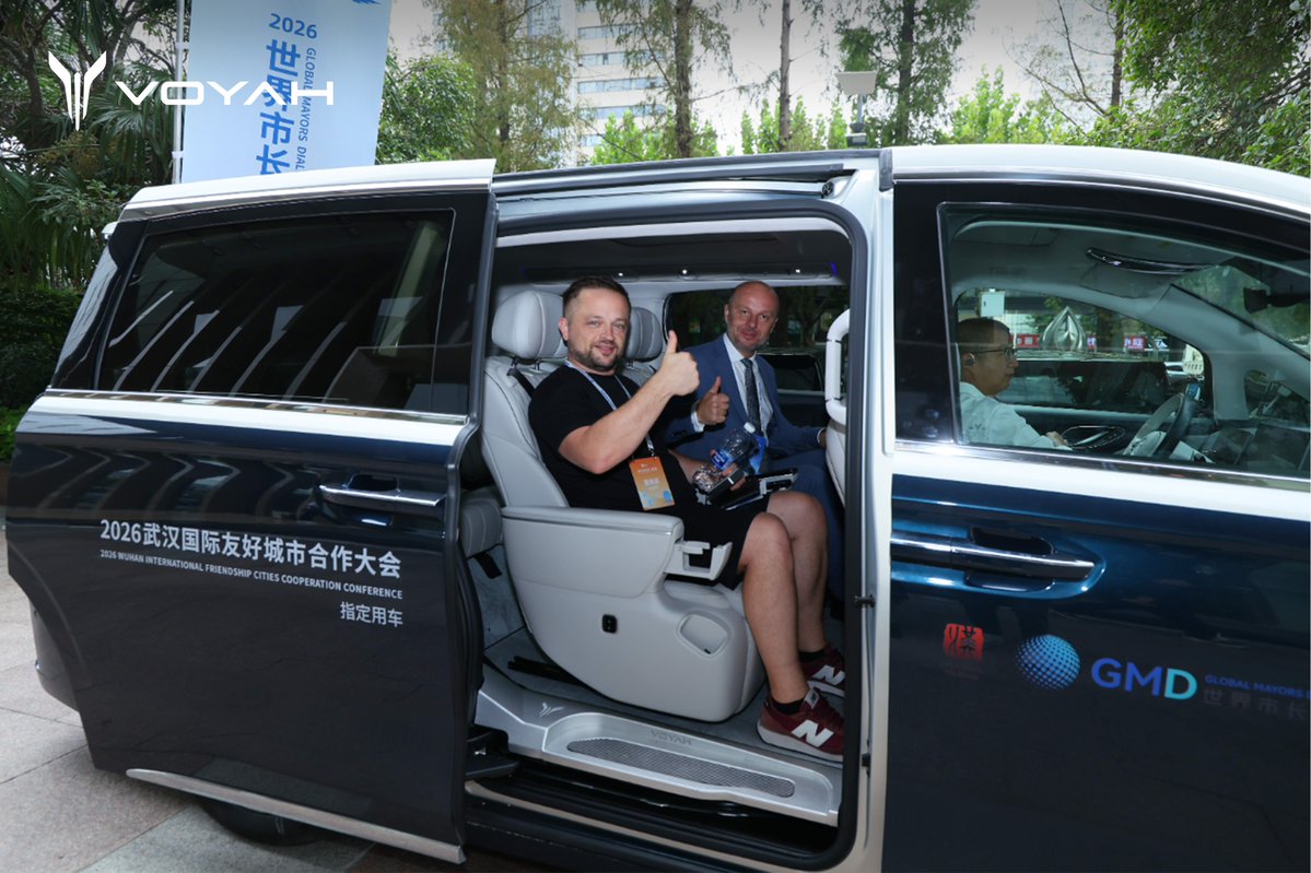 VOYAH_Motor's tweet photo. 🌏 From Wuhan to the world.
At the Global Mayors Dialogue · Wuhan, representatives from 22 countries across five continents came together. As the official vehicle partner, #VOYAHDREAM provided comfortable, safe and green mobility throughout the event.
#VOYAH #FreedomToExplore https://t.co/I11LUBvNqi