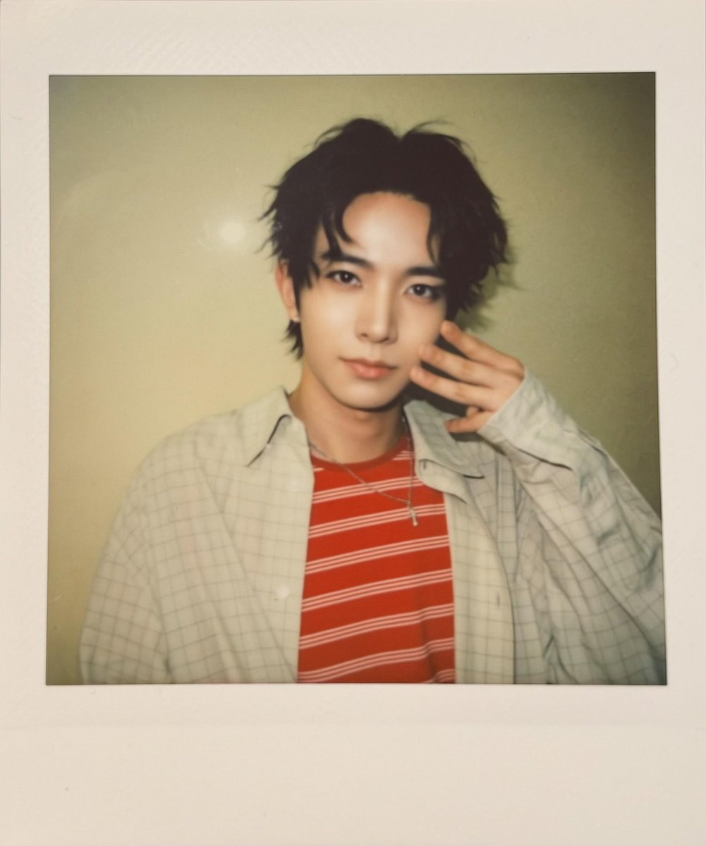 evanfolder's tweet photo. [260928] RedNote

There is truly no one else out there like EVER.

#EVAN #에반 #HEESEUNG #희승 https://t.co/M6urPljI3a