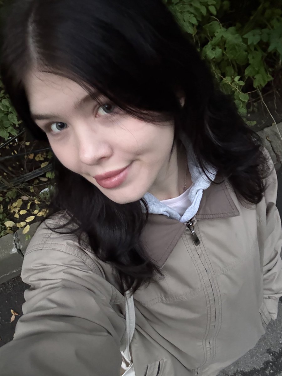 milaglosy's tweet photo. sunlight makes everything look innocent even when it's not especially when it's not 😇
#naturalbeauty #single #usa https://t.co/ew00Ap0Uwh