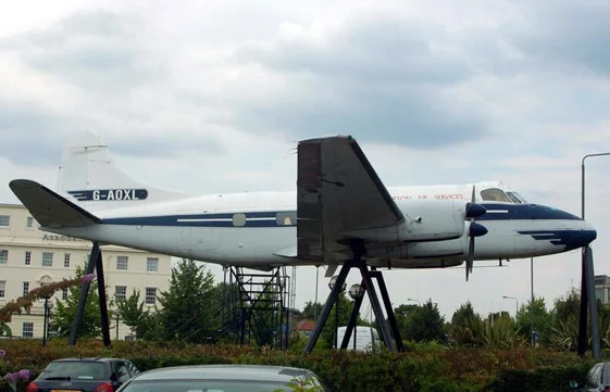 UKBorderWatch's tweet photo. Croydon’s last-flight Heron is actually a stand-in

On 30 September 1959, Morton Air Services’ G-AOXL left Croydon, south London, for Rotterdam as post-war air travel shifted to airports able to handle larger airliners.

The terminal survives, but the Heron outside is G-ANUO repainted as G-AOXL.