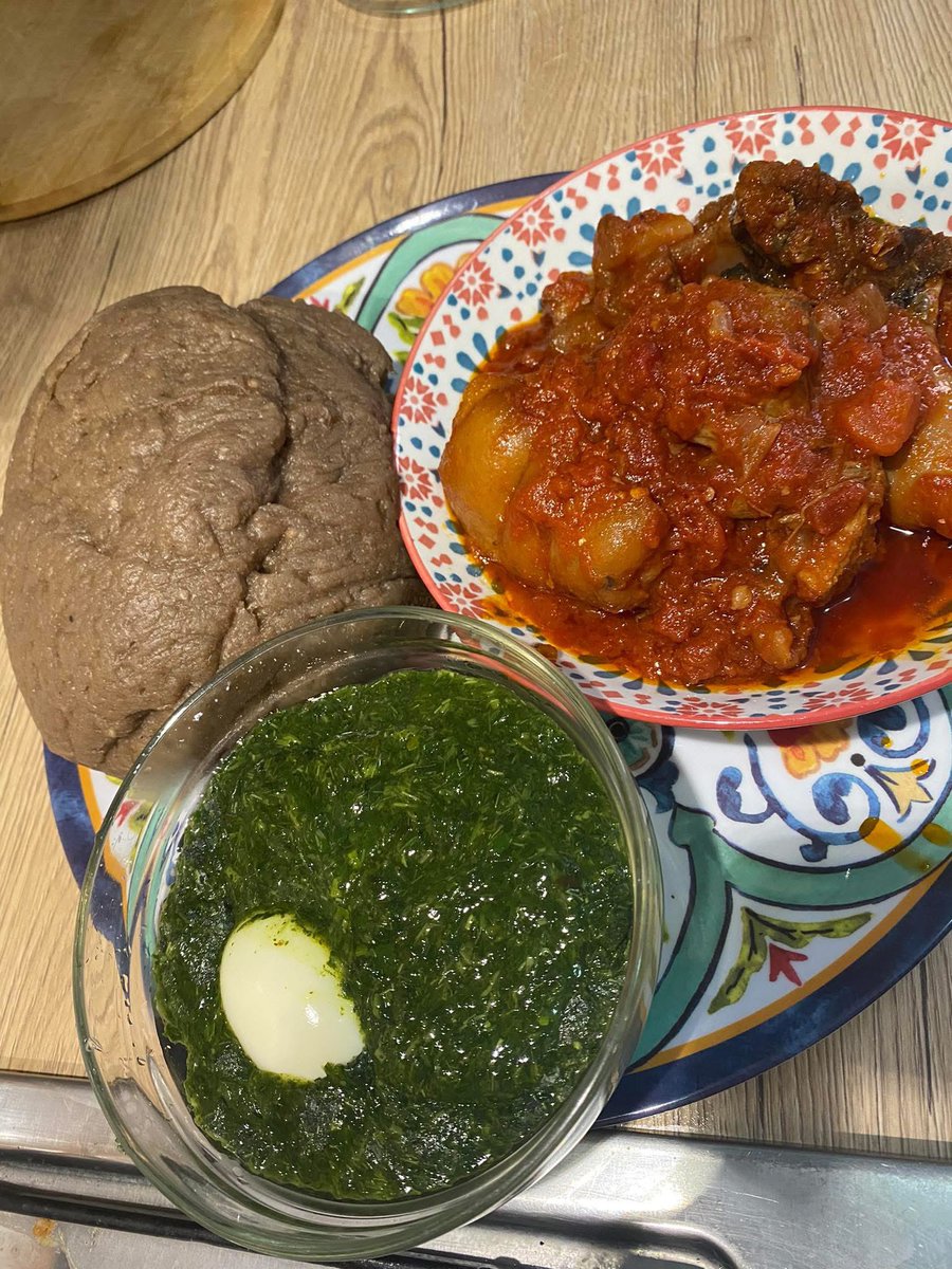 _favorite_ada's tweet photo. This meal or 5k naira https://t.co/HXCg7AFrfV