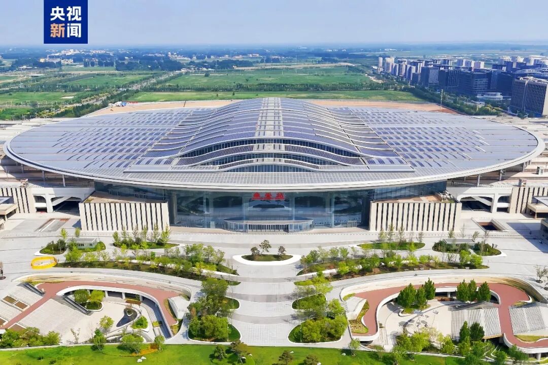 PDChina's tweet photo. China, home to the world's largest high-speed rail network, opened four major high-speed railway sections to traffic on Monday, improving transport links across several regions.

The new sections connect Xiong'an in Hebei Province with Shangqiu in Henan Province, Xi'an with Ankang in Shaanxi Province, Yichang with Xingshan in Hubei Province, and Harbin with Yichun in Heilongjiang Province.