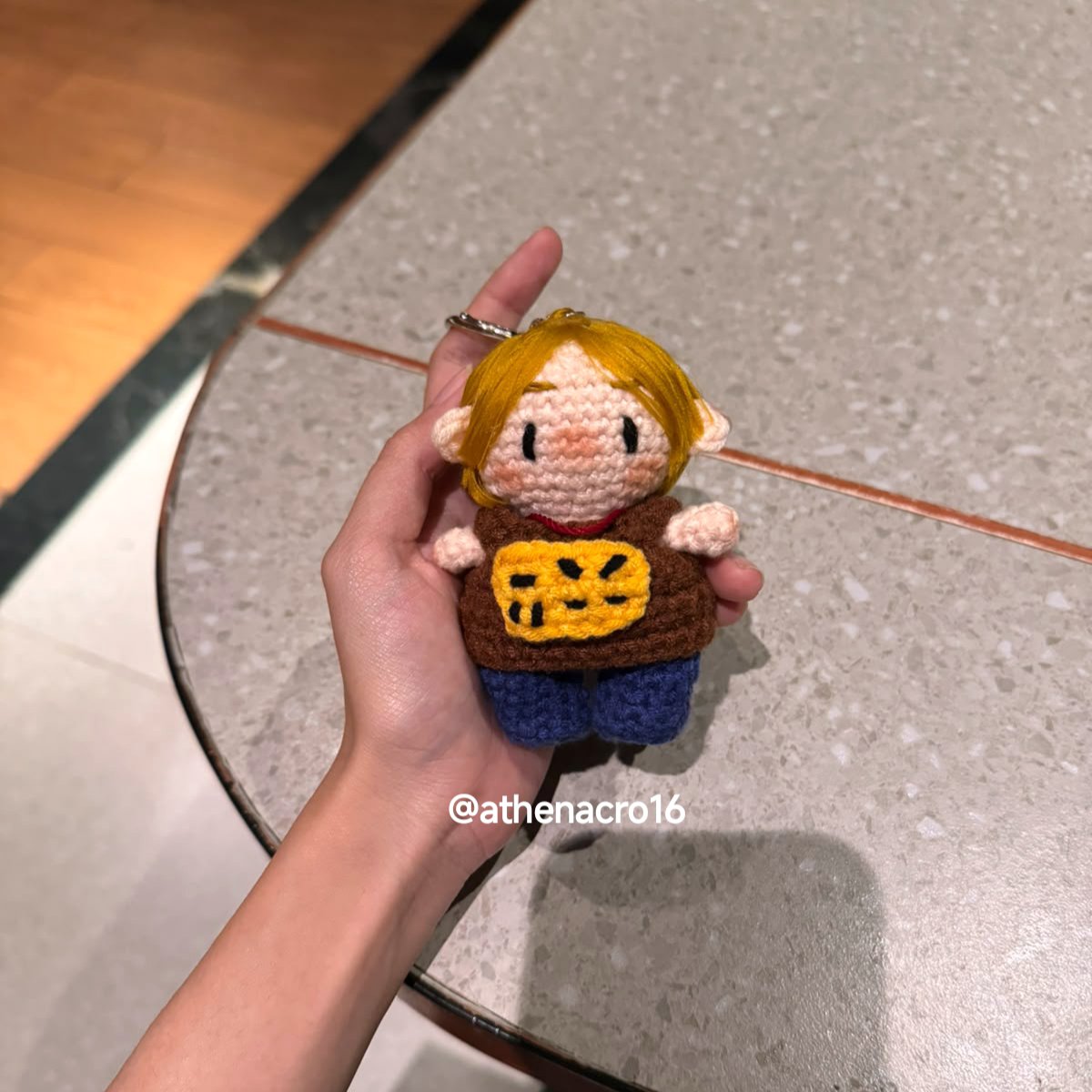 yourbabe260's tweet photo. CORE! aku Pre order gantungan kunci Martin yang pake poyoyoi Hat ini, 100% handmade aku yang buat yaa 
Topinya juga bisa dilepas pasang yaa💕
Mau custom karakter lain pun juga bisa 😚🫶

🍊 https://t.co/EogjJy8M9O https://t.co/M3Ew94op0Q