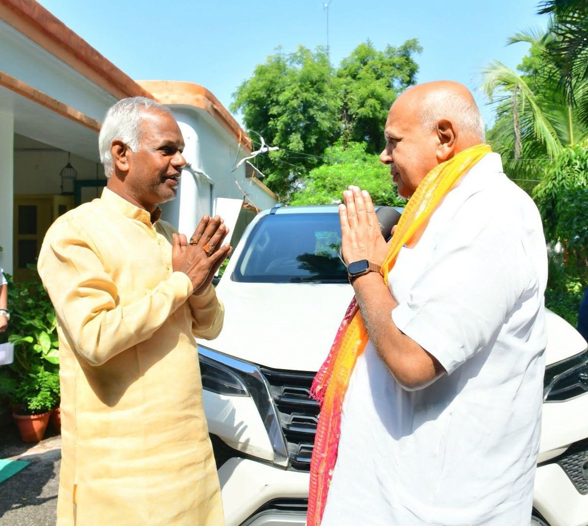 spshahibjp's tweet photo. आज लखनऊ स्थित अपने सरकारी आवास पर नव नियुक्त क्षेत्रीय उपाध्यक्ष भाजपा (पश्चिम क्षेत्र) श्री बिजेंद्र कश्यप जी से शिष्टाचार मुलाकात की एवं उन्हें नवीन दायित्व एवं उज्ज्वल कार्यकाल की हार्दिक शुभकामनाएं दीं। https://t.co/Rb0gsUhZv4