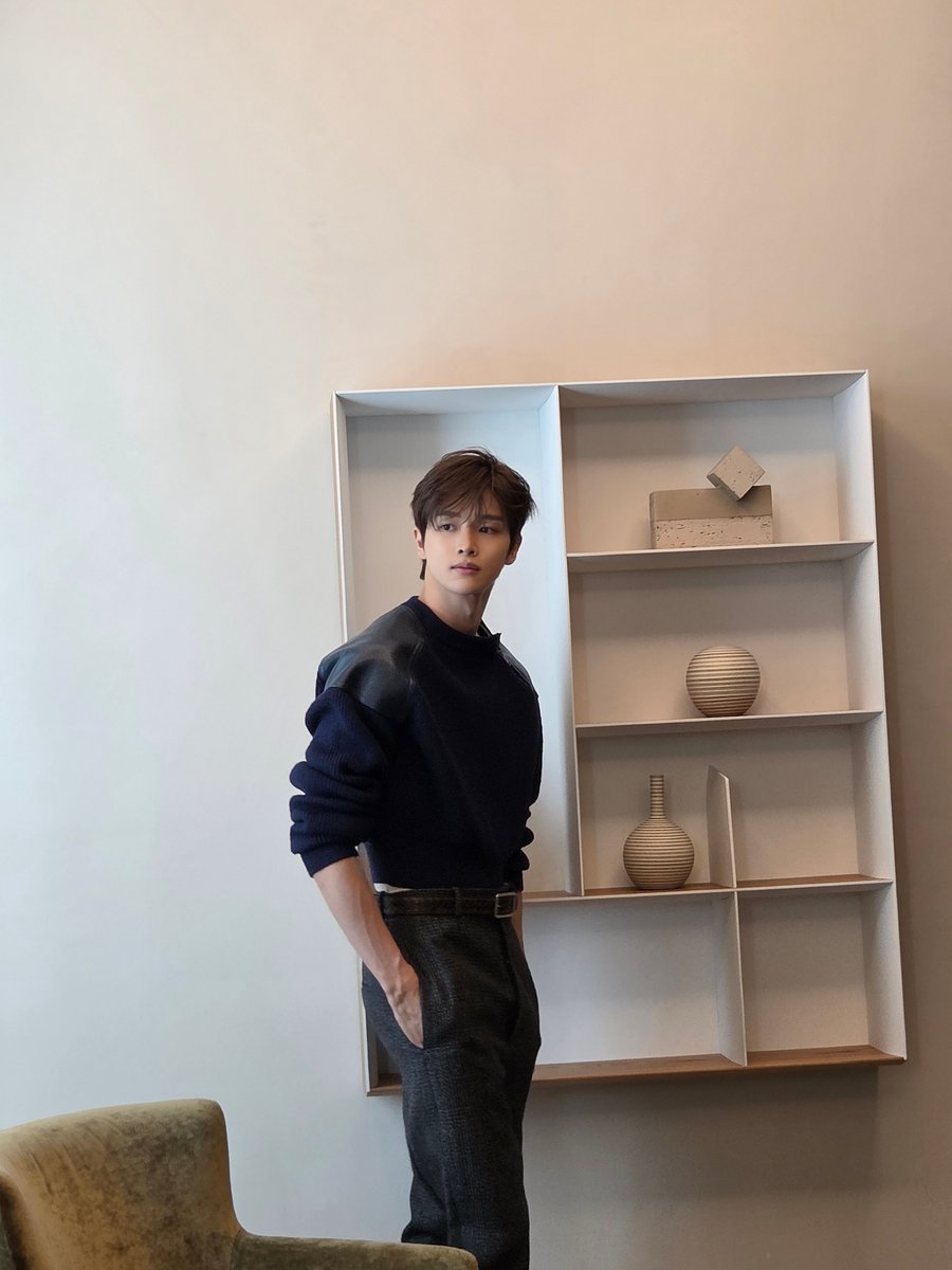 izz_zx's tweet photo. 260928 #성찬버블 

#BottegaVenetaSS27xSUNGCHAN #BottegaVenetaSS27 https://t.co/dBGNr1uePy