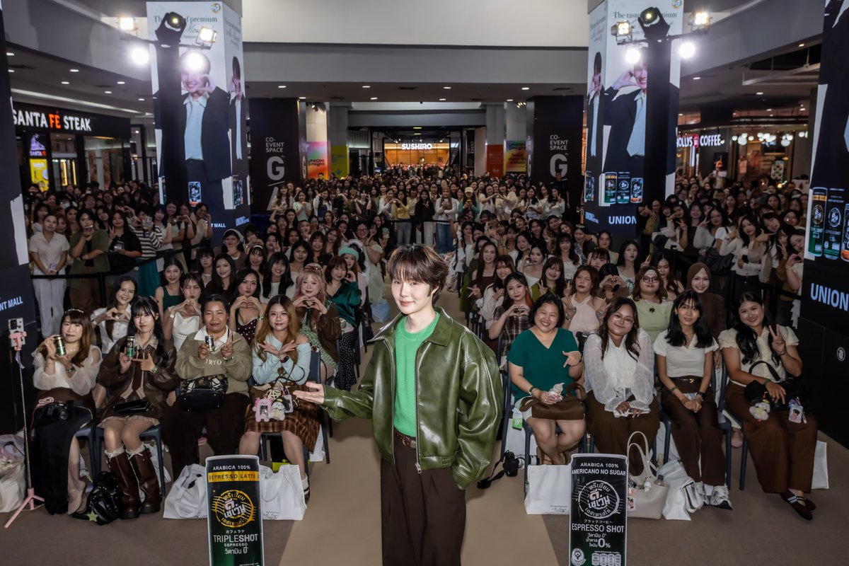 D7Thailand's tweet photo. ขอบคุณโอ๋ๆทุกคนที่มางาน The taste of premium in the moment with Namping🐰❤️ ครั้งหน้ามาหากันอีกนะคะ
-รูปผู้โชคดี ถ่ายภาพ1:1 ดิจิตอล 30 คน>https://t.co/1JoPR5ZOkt
-VDOช่วงBenefit ถ่ายภาพ1:1 >https://t.co/Vb73AgpSMo
-VDOช่วงBenefit Hi bye > https://t.co/o4UfjjHMbU
-ภาพบรรยากาศภายในงานและช่วงเล่นเกมส์ >https://t.co/UWefHJx1tq

#D7TasteOfPremiumXNamping
#D7xNamping #D7Thailand
#ทุกช่วงเวลาของน้ำปิงมีดีเซเว่นเสมอ
 #nampingster