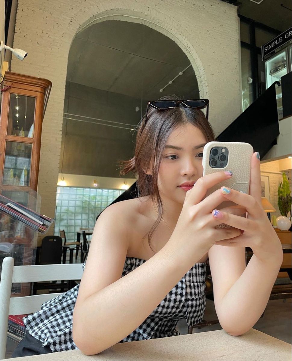 hotliveind's tweet photo. Jangan bikin aku makin jatuh cinta. 😉❤️
#hot51 #hot51apk #hot51indonesia https://t.co/HerUFJtPbP
