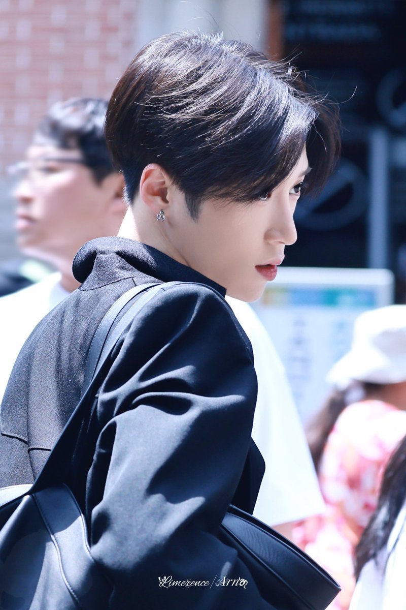 Limerence_0707_'s tweet photo. 260927

🌬️

#ARNO #아르노 #ALD1                    
#张家豪  #アルノ
#ALPHADRIVEONE #알파드라이브원 
#UNBREAKABLE_少年BEAST https://t.co/RfAAbgTxh3