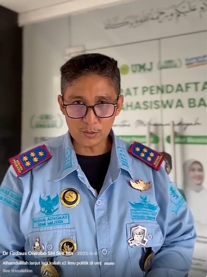 MiskinTV_'s tweet photo. Kenapa pakaian yang beliau pakai cuttingan-nya selalu keliatan kedodoran ya? Apa emang konsep 'oversize'? https://t.co/FRpzXLEWZk