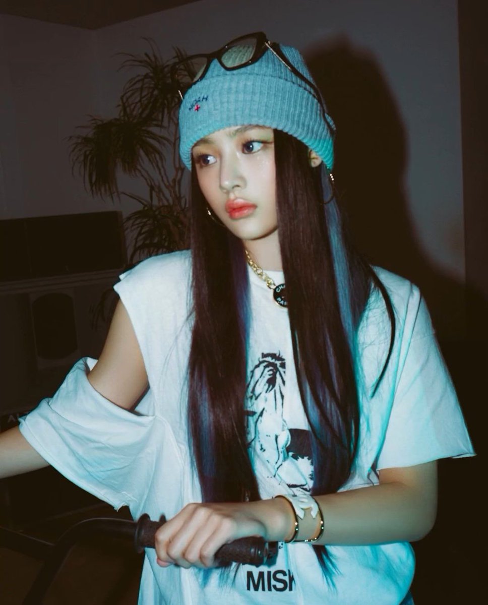 MinjiPopBase's tweet photo. #Minji #민지 https://t.co/ADFx1cM65E