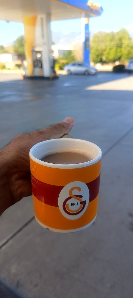 mergk_48's tweet photo. Work and coffee ☕
#pazartesi https://t.co/JFEfQxw1jW