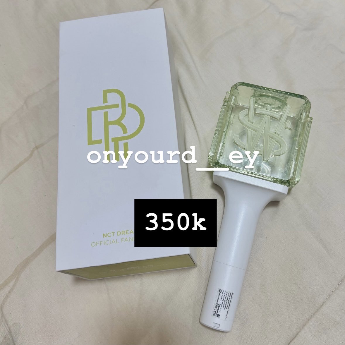 onyourd__ey's tweet photo. #wts PRELOVED LIGHTSTICK LS NCT DREAM ver 2 
(emblem DREAM &amp; WISH)

💸 300k

✅ good condition (minus scratch pemakaian &amp; no strap)
✅ bisa connect app smtown
✅ ready siap kirim
✅ bisa req splitpay

^harga exclude admin 🍊
^dom bekasi https://t.co/aAthEzlF0y