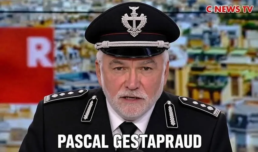 IamPolemix's tweet photo. Ne comptez pas sur moi pour partager ce genre de montage indigne et consternant. https://t.co/pLk1y7xIbU