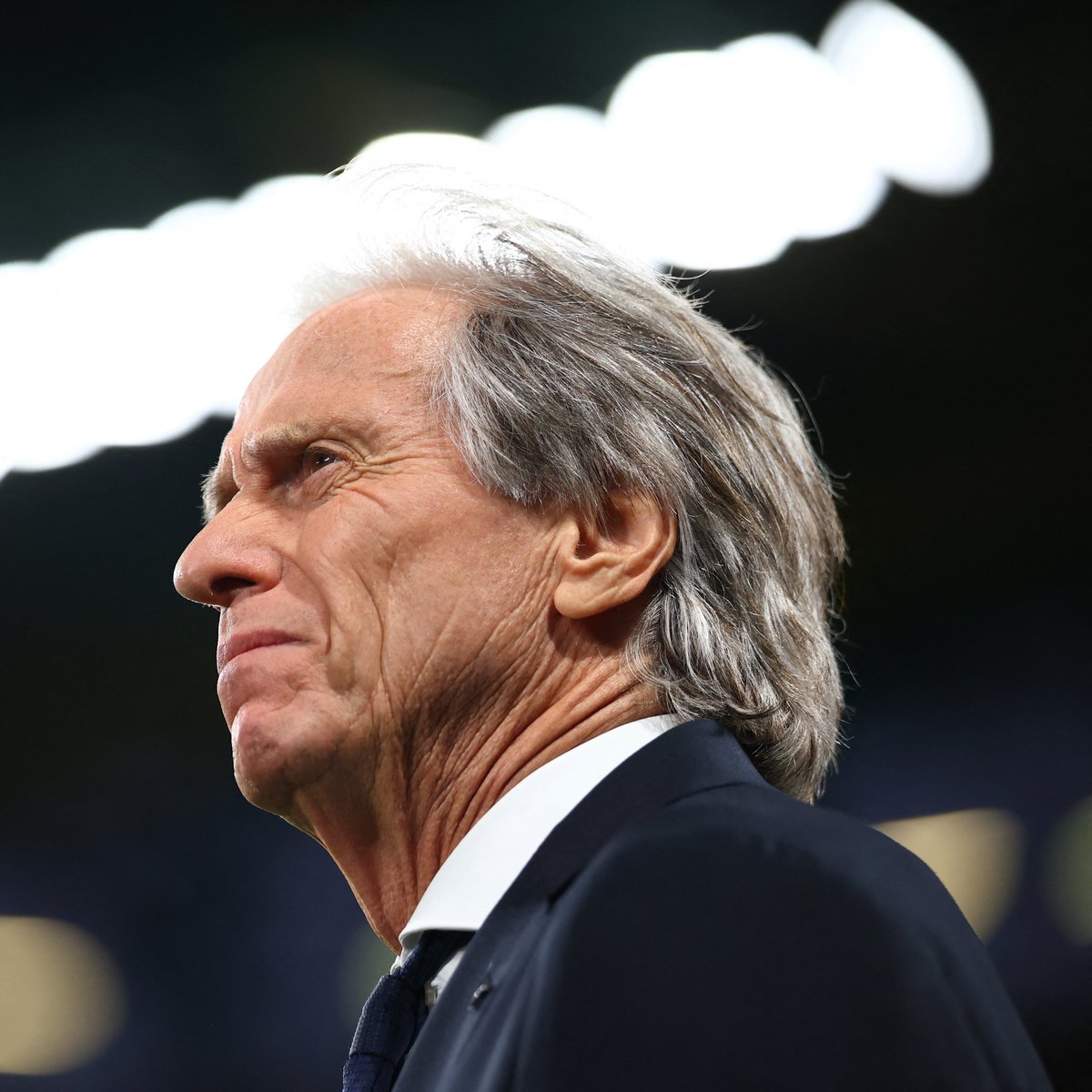 demarkesports's tweet photo. Jorge Jesus: "Ronaldo'nun Norveç karşısında süre almamış olması ona güvenmediğim anlamına gelmiyor. Ona kesinlikle güveniyorum. Maçtan önce kendisine 'İlk 11'de başlamayacaksın ama maç içinde seni oyuna alacağım' dedim. Fakat futbol böyledir; önümüzdeki Danimarka maçını da düşünerek, forvetimizi Ronaldo özelliklerinde bir oyuncuyla değiştirmeyi gerektirmeyen şartlar oluşturdu."
