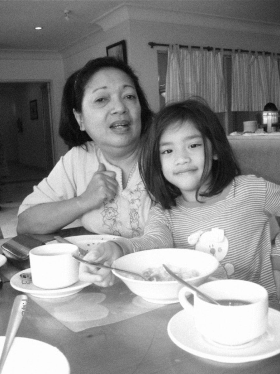bailasfauri's tweet photo. Turned 25 but something is missing  <3 miss you lots. https://t.co/Xs5sSYVoGt