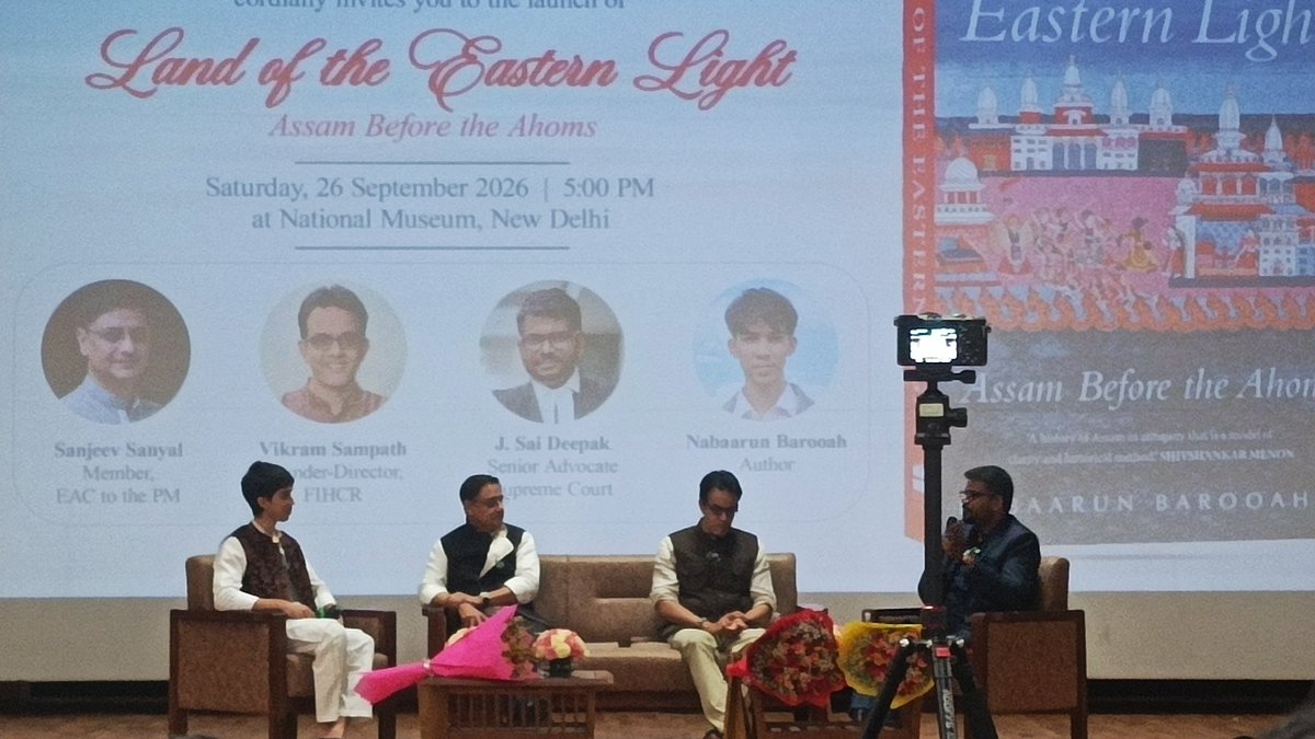 indicsparrow's tweet photo. At the launch of amazing book on assamese history by @BarooahNabaarun.Also had fun chat with Mr. DORON @iyervval.
Tried bringing him into the fold of Jesus, but no luck.😭Still,may the love of our Lord &amp; Saviour be upon him.Perhaps he needs a little more divine intervention.😂 https://t.co/9KsWZrVran
