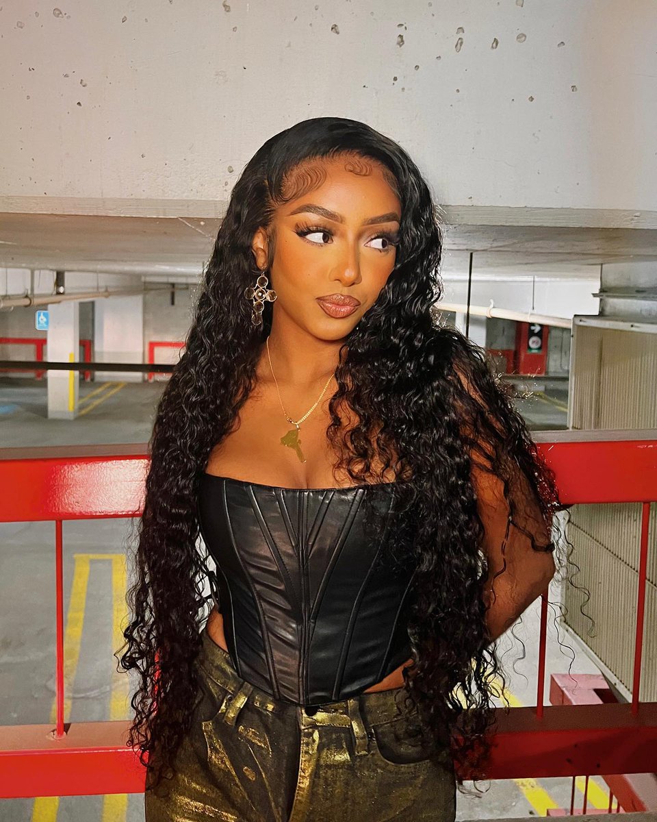 AsteriaHair's tweet photo. Real Hair. Endless Styles
USING CODE：YTB9 GET EXTRA 9% OFF  https://t.co/Oa25DuSQ8C #bodywavewig #straightwig #meltedlace #hdlace #gluelesswig #wiginstall #humanhairwigs #wigshop #wigsforsale #closurewig #wigforbeginners #lacewig #lacefrontal #wigs #lacewig #hairtok #wigtok #fyp https://t.co/NAe7kkHn4D