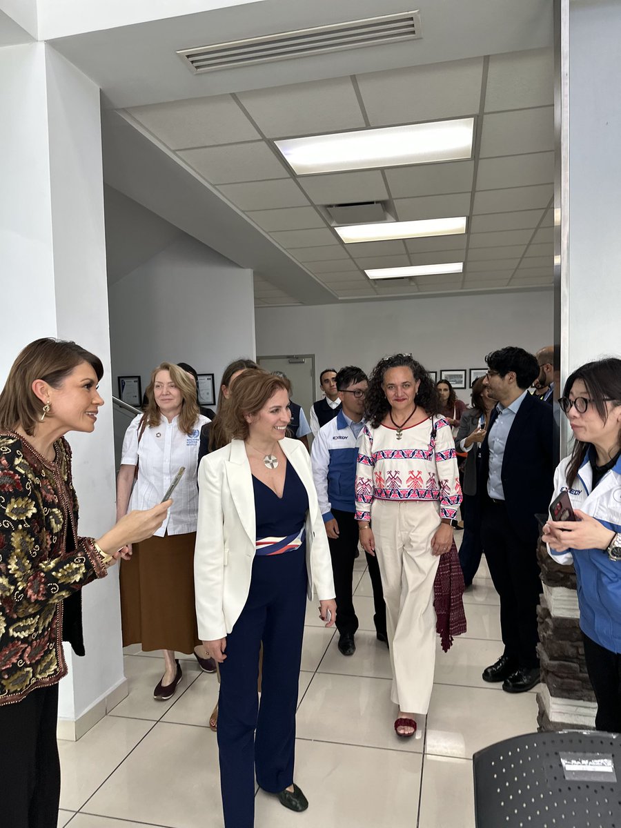 xade_mm's tweet photo. Aguascalientes muestra lo que podemos lograr cuando el Estado, los gobiernos locales, las empresas, la sociedad civil y @AcnurMexico suman esfuerzos. @SEGOB_mx @arturomedinap @chiaraUNHCR https://t.co/lTOozEGsLw