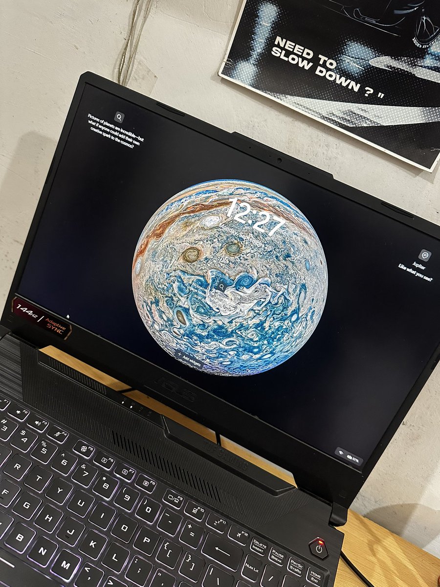 trinsicguy's tweet photo. Who hurt you windows? https://t.co/LChdacmbvw