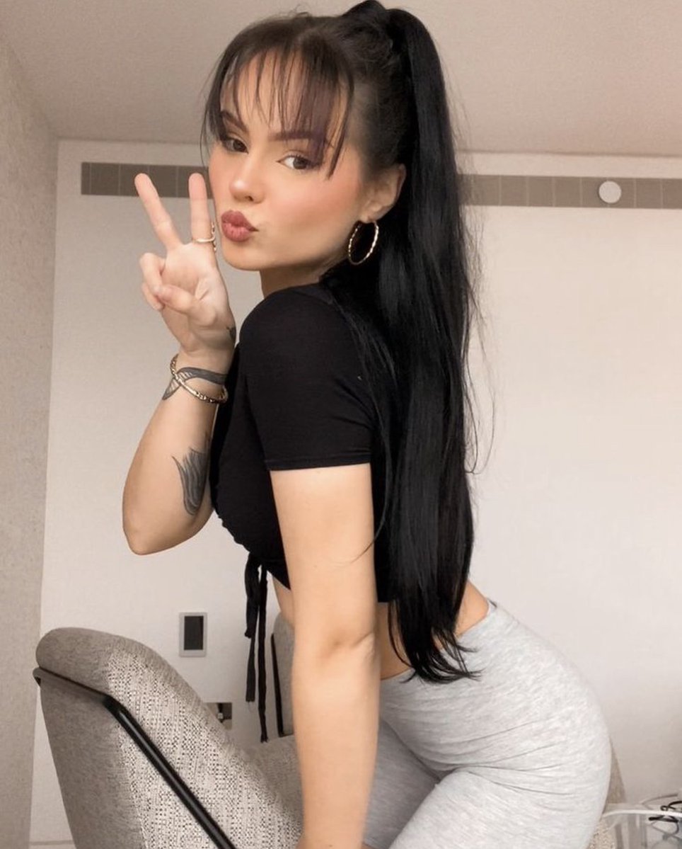 Dragon_HunterXO's tweet photo. what would she be the goddess of? https://t.co/2JHqLlcrvh