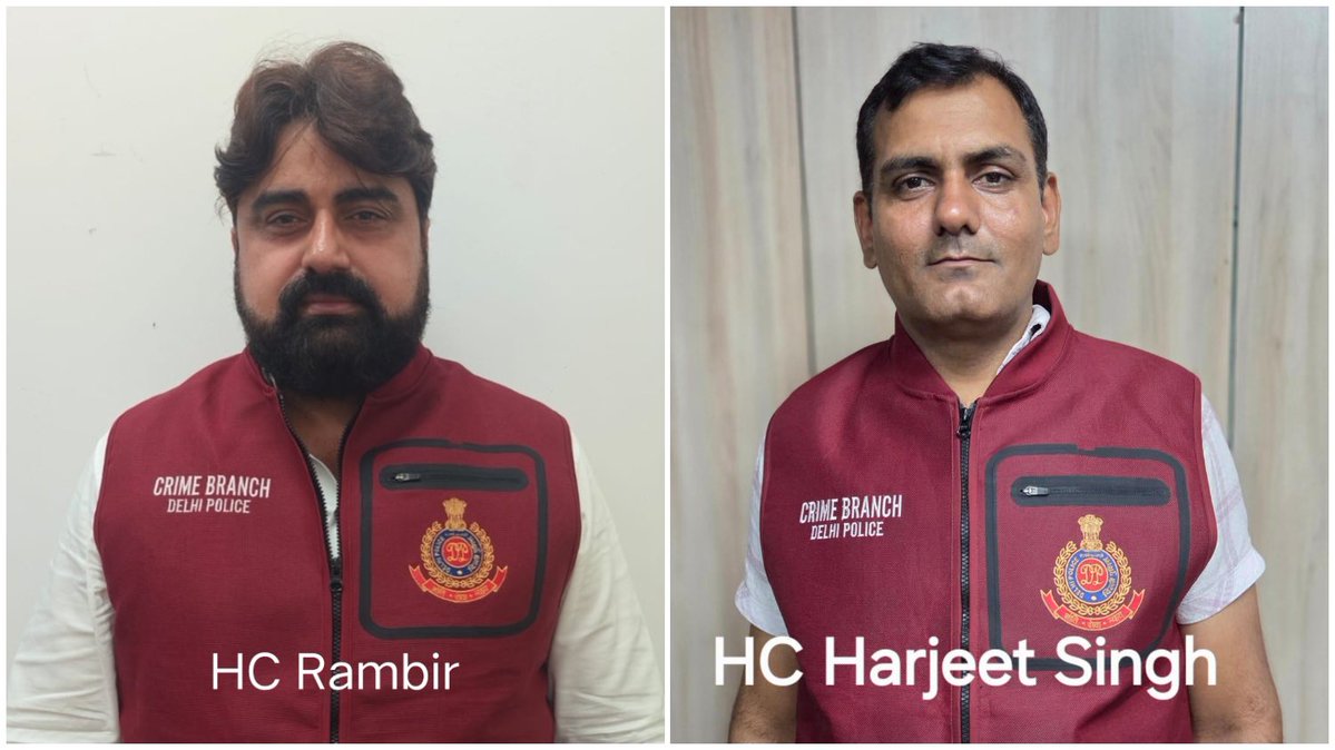 CrimeBranchDP's tweet photo. 🚨🔥 ₹1 CRORE EXTORTION PLOT FOILED — NOTORIOUS CRIMINAL NABBED! 🚔

🎯 WR-I, Crime Branch, Delhi apprehended a notorious inter-state criminal allegedly involved in a ₹1 CRORE EXTORTION CONSPIRACY.
🔫 2 SOPHISTICATED ILLEGAL PISTOLS + 14 LIVE CARTRIDGES recovered.
💰 Also found wanted in a 1.5 KG GOLD ROBBERY CASE of PS Baldev Nagar, Ambala, Haryana.

💪 successful operation led by Insp. Prakash Chand, under ACP Rajkumar and under the supervision of DCP Sh. Harsh Indora. 

🚨🔥 ₹1 करोड़ की रंगदारी की साजिश नाकाम — कुख्यात अपराधी गिरफ्तार! 🚔
🎯 WR-I, क्राइम ब्रांच, दिल्ली ने ₹1 करोड़ की रंगदारी की साजिश में कथित रूप से शामिल कुख्यात अंतरराज्यीय अपराधी को गिरफ्तार किया।
🔫 2 अत्याधुनिक अवैध पिस्तौल + 14 जिंदा कारतूस बरामद।
💰 आरोपी थाना बलदेव नगर, अंबाला, हरियाणा के 1.5 किलोग्राम सोना लूट मामले में भी वांछित था।

💪 सफल ऑपरेशन इंस्पेक्टर प्रकाश चंद के नेतृत्व में, एसीपी राजकुमार के निर्देशन तथा डीसीपी श्री हर्ष इंदौरा की निगरानी में  अंजाम दिया गया।

https://t.co/ByOyYcDXtc

#DelhiPolice
#CrimeBranch

@LtGovDelhi
@DelhiPolice
@CPDelhi