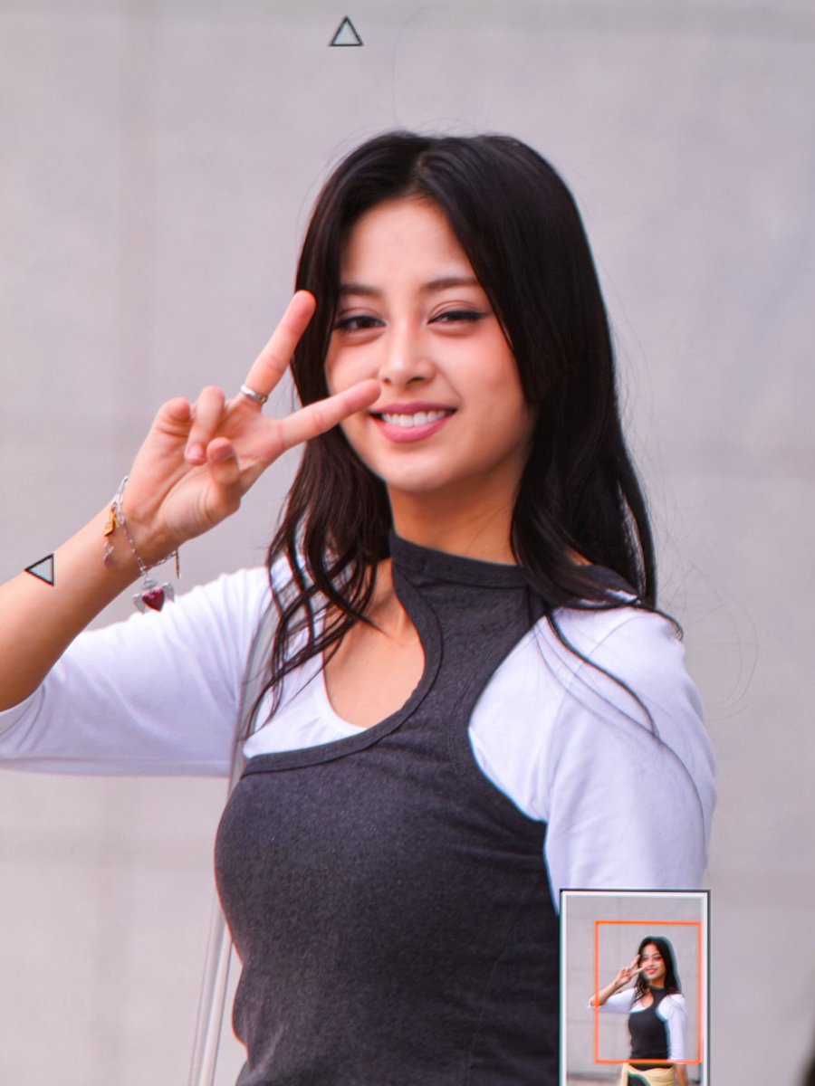 boblyn0724's tweet photo. 260928 pre

#Katelyn #AtHeart #케이틀린 #앳하트 https://t.co/EDg4oJi4a3