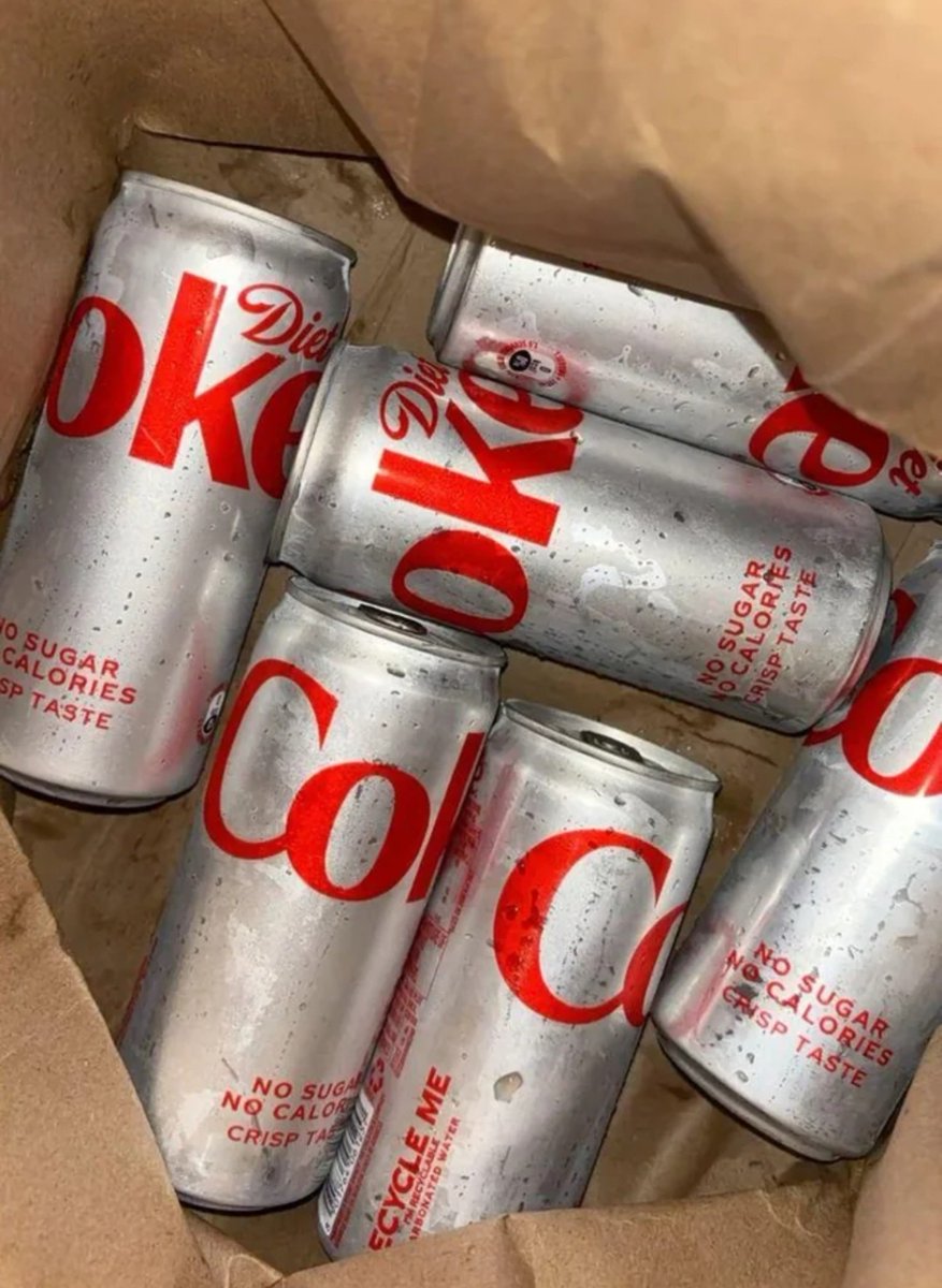 AadixMB's tweet photo. Successfully Diet Coke 70/Rs chesaru kadha raa 🤡🙏🏼 https://t.co/SSVO00y2jl
