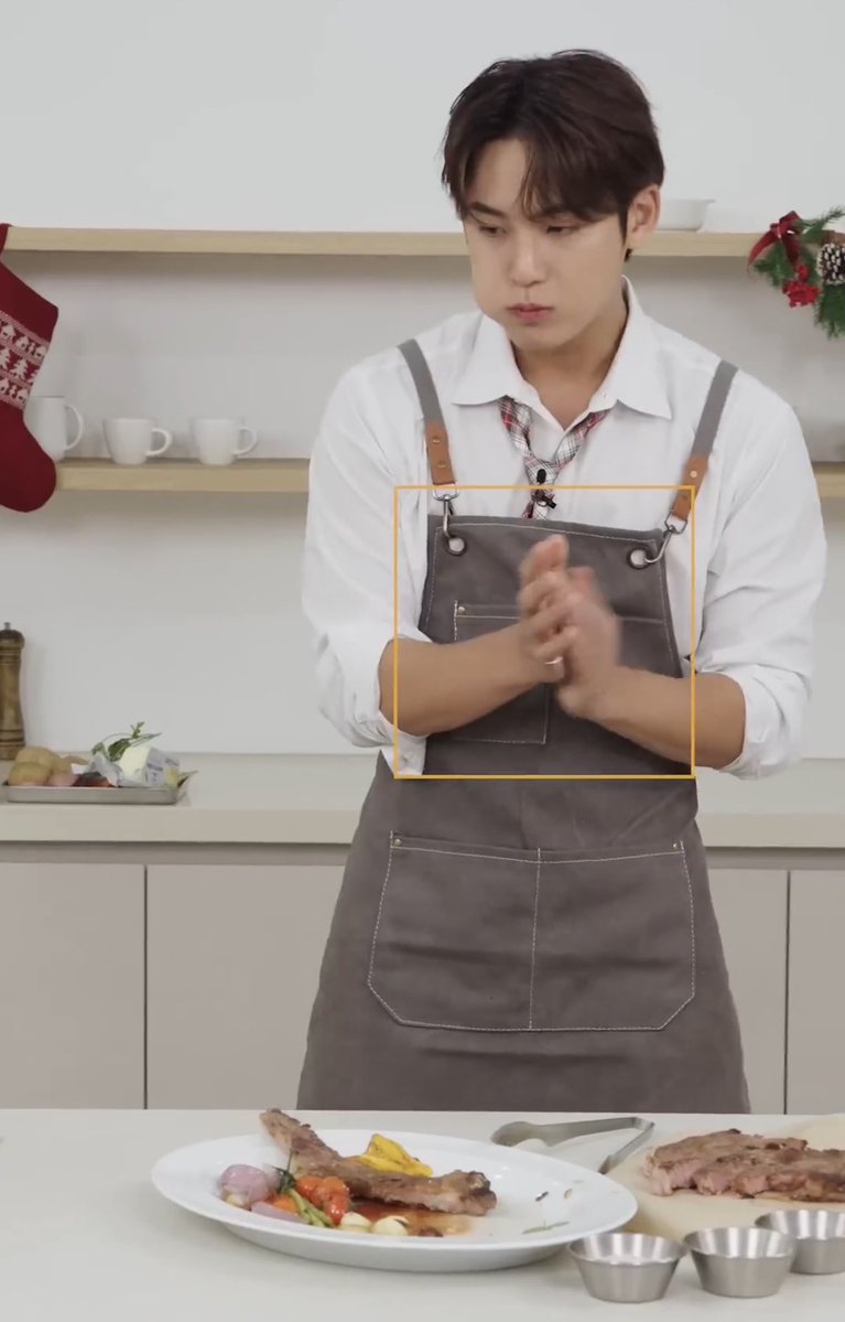wonubliss's tweet photo. mingyu cooking vlogs 🥹 https://t.co/4Z6veMN493