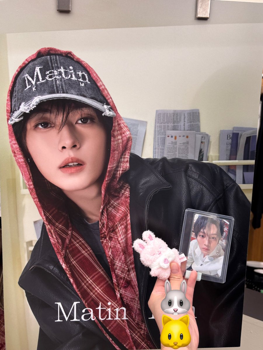 lknowyo_'s tweet photo. 支持这个MatinKim最帅的代言人😻
#리노 #LeeKnow
#마뗑킴X리노
#LEEKNOWXMATINKIM https://t.co/6cDrsk50f4