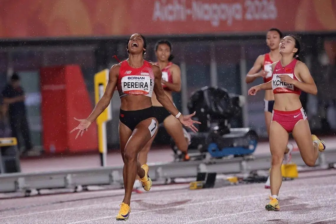 agarcialopezl's tweet photo. Warm congratulations to Shanti Pereira on her outstanding victory in the women’s 200m at the Asian Games. 🇸🇬🥇

A remarkable achievement and a moment of great significance for Singaporean sport. 🏃🏽‍♀️ https://t.co/GMuaZ3p51E