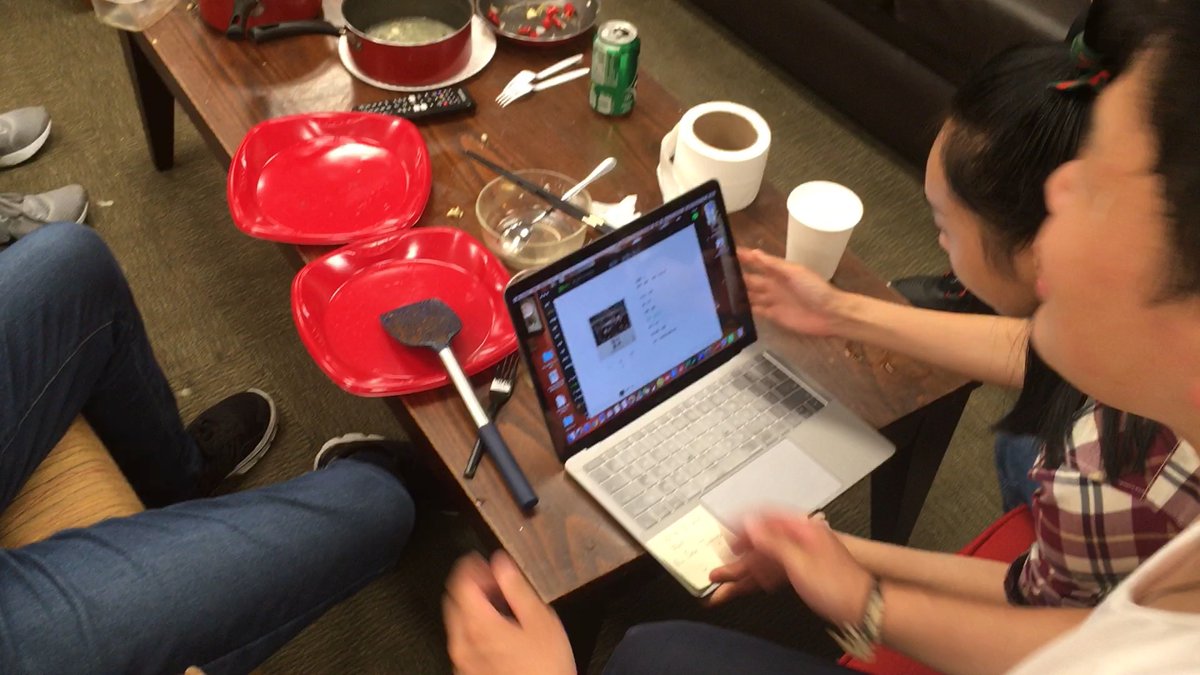 blkmela193's tweet photo. [Brainstorming plans with Lan Huan today—super productive vibes!]， https://t.co/vXJqKkGMDT
