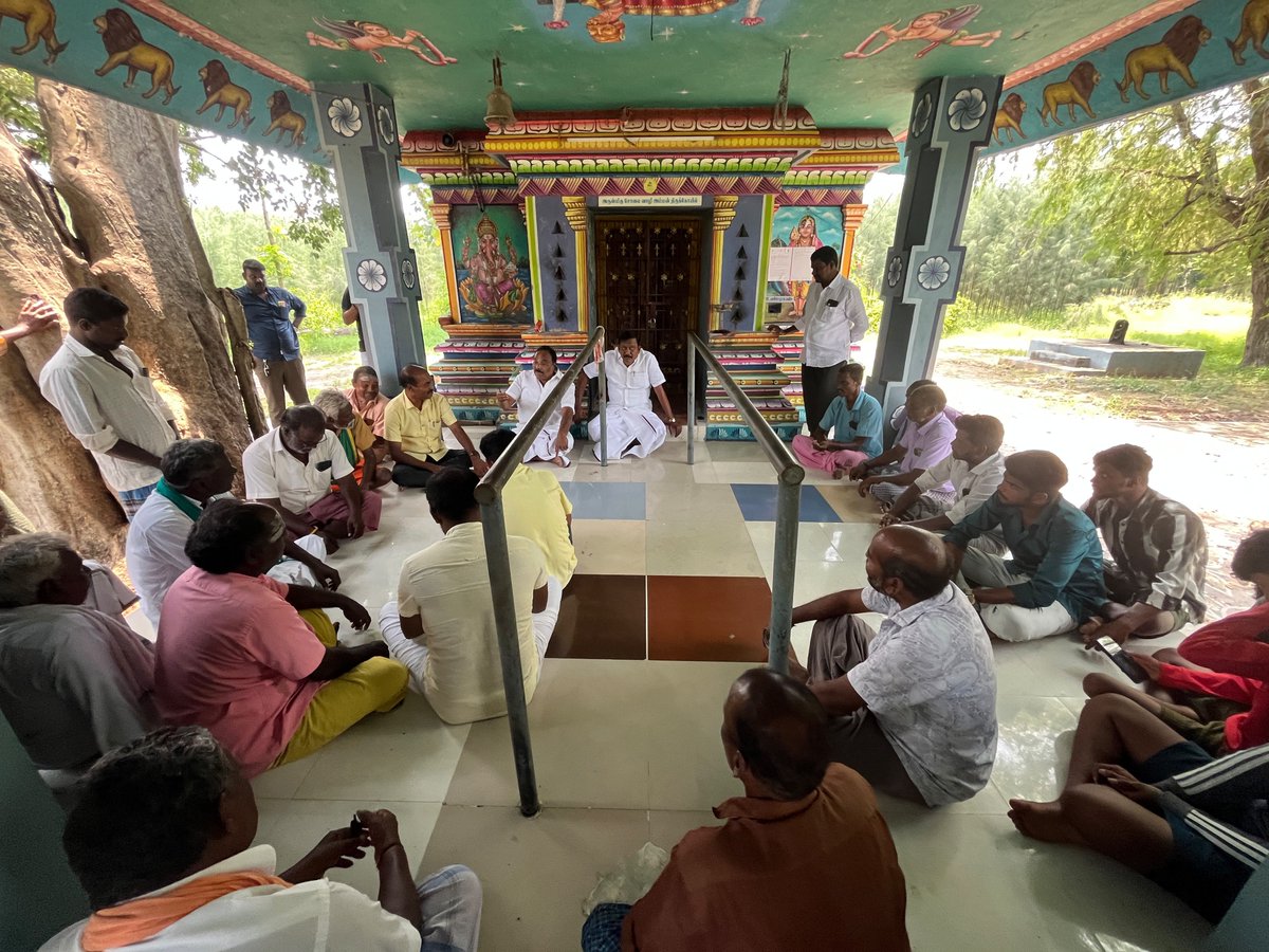 SUDHARSANAM_S's tweet photo. #மதுராந்தகம் சட்டமன்றத் தொகுதி இடைத்தேர்தலில் களம் காணும்

தி.மு.கழகத்தின் வெற்றி வேட்பாளர் திரு இ.பரந்தாமன் அவர்களுக்கு ஆதரவளிக்க வேண்டி,

கிளியா நகர்  ஊராட்சியில் மாற்றுக் கட்சித் தோழர்களிடம்  வாக்கு சேகரித்தோம். 

நிகழ்வில், தலைமை செயற்குழு உறுப்பினர் திரு.டி.ஜெ.கோவிந்தராஜன் Ex.MLA., அவர்கள்.

#Vote4DMK

@mkstalin @udhaystalin