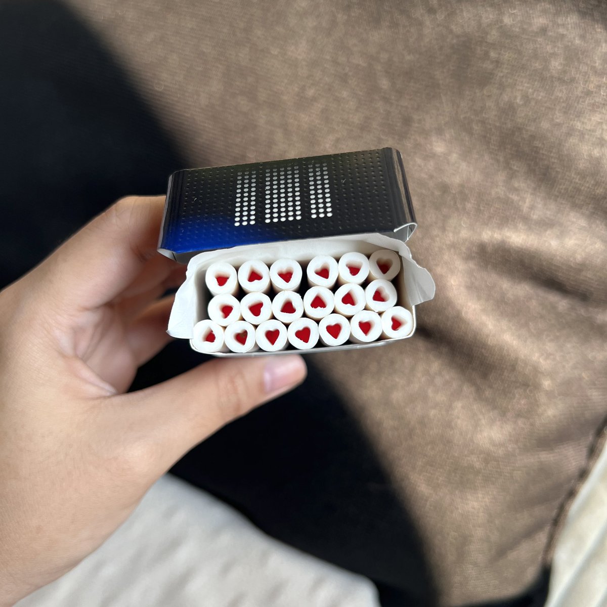 blazeofthesun's tweet photo. when your cigs got them heart shaped filters and smells like mojito #yositwt https://t.co/DugkLR5gRB